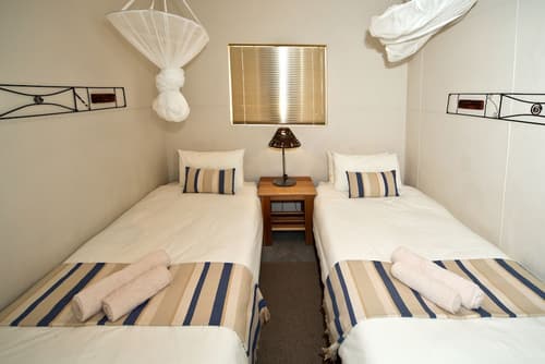 Bahnhof Hotel Aus