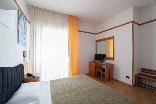 Hotel St. Gregory Park