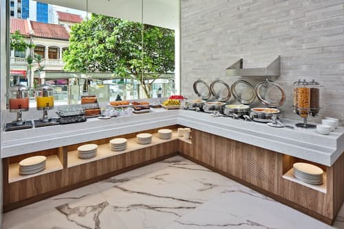 Holiday Inn Express Singapore Serangoon by IHG, Breakfast meal