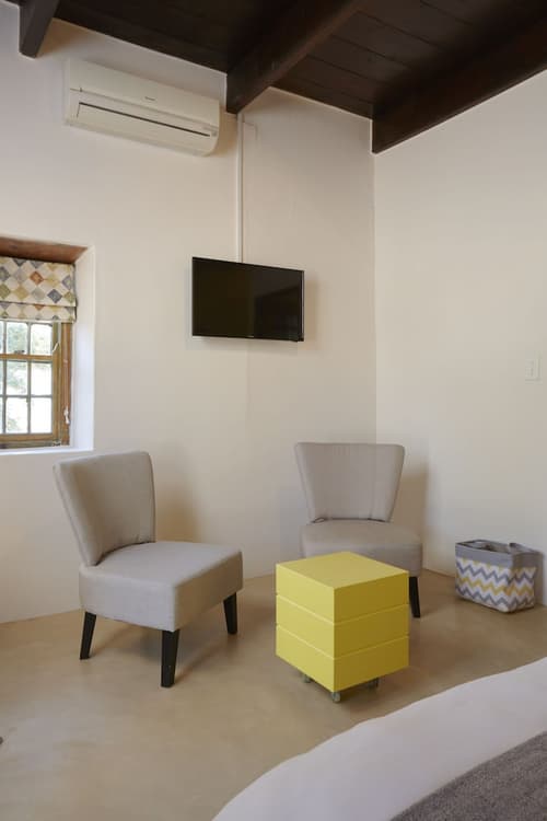 Yellow Aloe Guesthouse, Living area