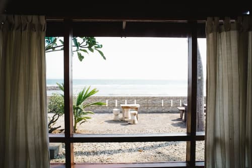 Temple Cafe & Seaside Cottages