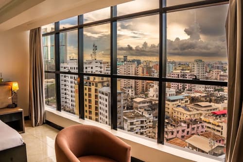Golden Tulip Dar Es Salaam City Center Hotel