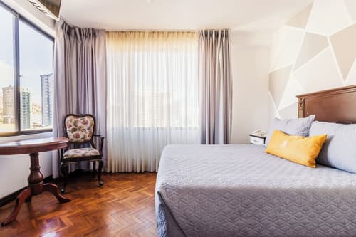 Elegance  Hotel