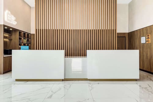 Hilton Garden Inn San Jose Airport City Mall, Reception