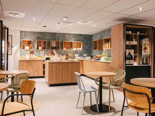 Ibis Rouen Centre Rive Droite Pasteur, Breakfast area