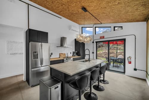 Canyon Casitas at Zion, Private kitchen