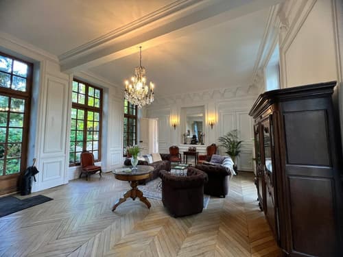 Château du Rondon, Lobby sitting area