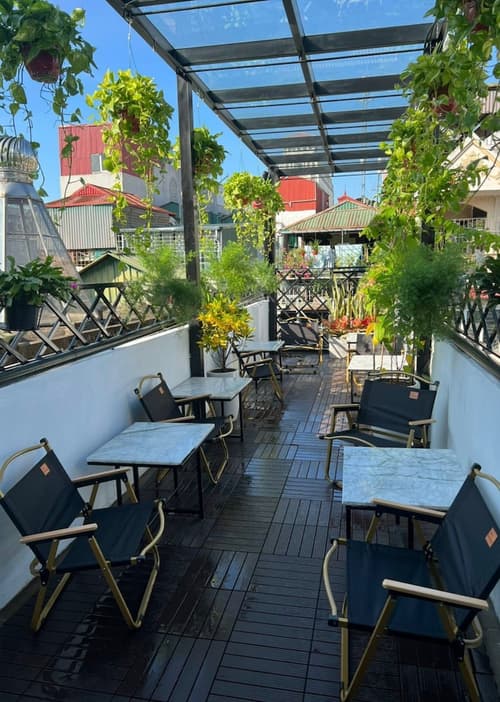 Lanha Hotel-Homestay, Courtyard