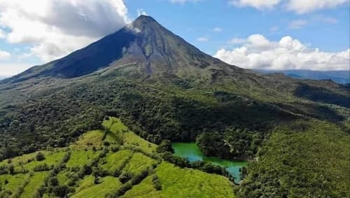 Hotel Tangara Arenal, Hiking