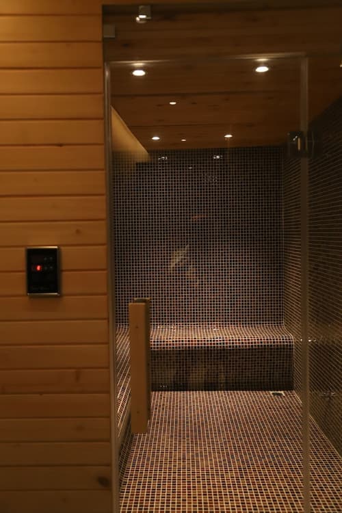 Charmant Suites a Boutique Hotel Can Tho, Steam room