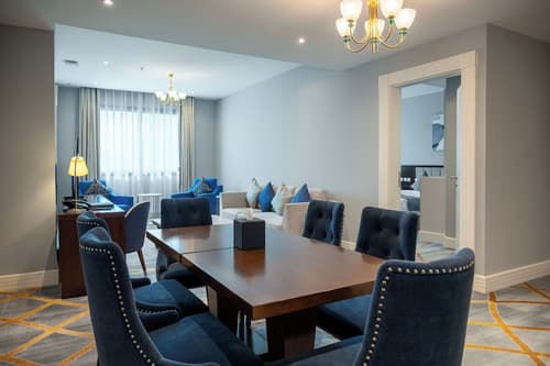 Sherao Hotel, Living area