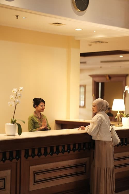 Loman Park Hotel Yogyakarta, Check-in/check-out kiosk