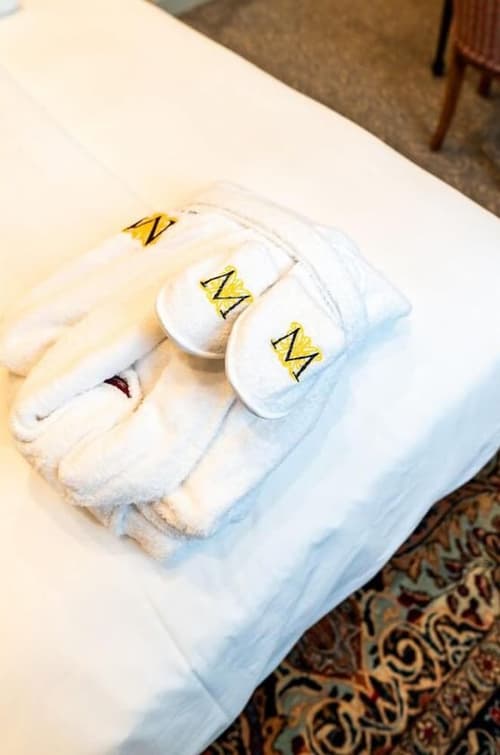 The Monarch Hotel, Room