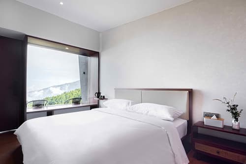 ARTOTEL Cabin Bromo