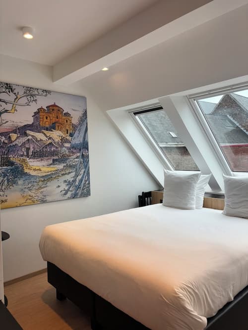 Comic Art Hotel, Room