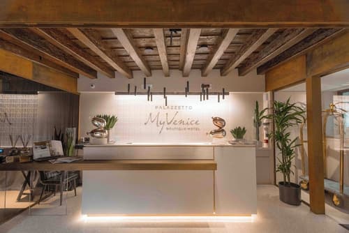 Palazzetto My Venice, Reception