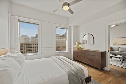 The Maverick, powered by Placemakr - River Walk