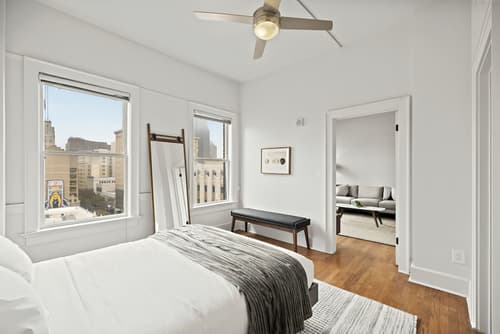 The Maverick, powered by Placemakr - River Walk