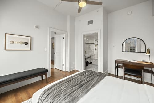 The Maverick, powered by Placemakr - River Walk