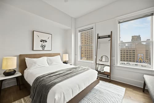 The Maverick, powered by Placemakr - River Walk