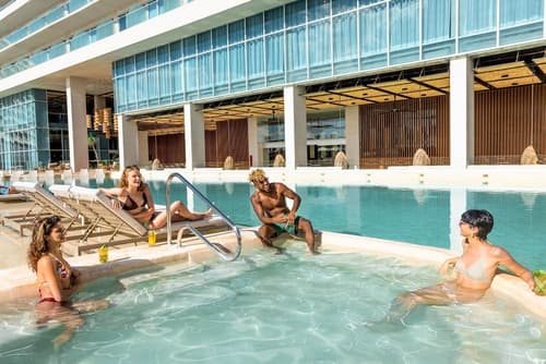 Hyatt Vivid Grand Island Cancun Adults Only All-Inclusive