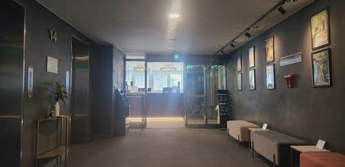 Brown Suites Hotel Sinchon Central