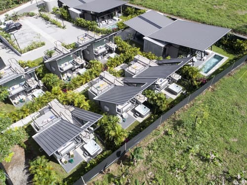 Bauma, Primary image