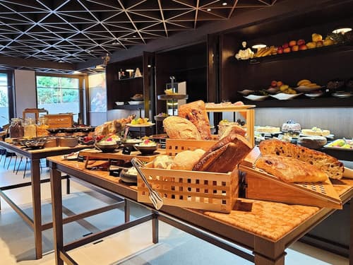 Keight Hotel Opatija, Curio Collection By Hilton, Breakfast buffet