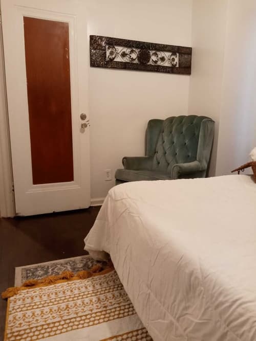 Super Comfy Room at a Great Location, Room