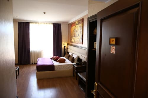 Smith's Boutique Hotel