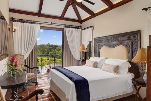 El Lugar Costa Rica Resort