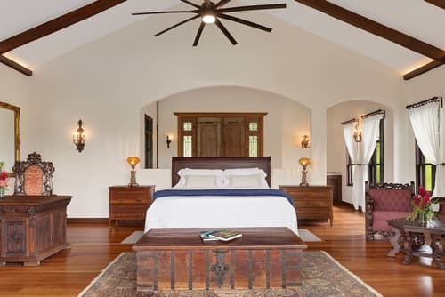 El Lugar Costa Rica Resort