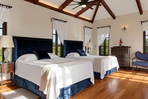El Lugar Costa Rica Resort
