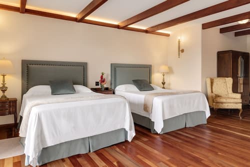 El Lugar Costa Rica Resort