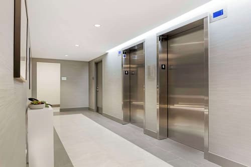 Cambria Hotel Niagara Falls