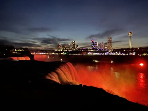 Cambria Hotel Niagara Falls