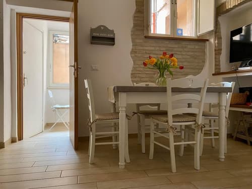 Il Vicolo di trastevere, Living area