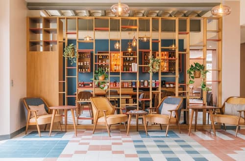 La Maison Rabelais, Lobby lounge