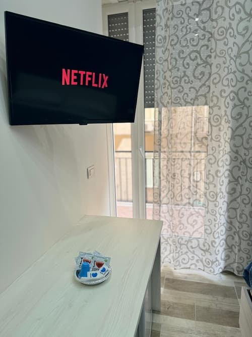 punto house ferrovia, Room