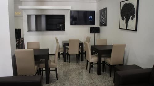 Hotel Imperio Bissau, Reception