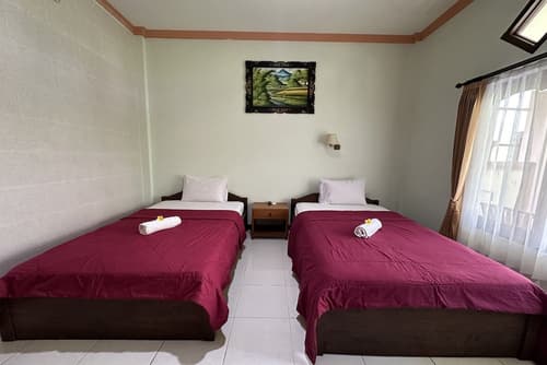 Taxa Raya Guest House