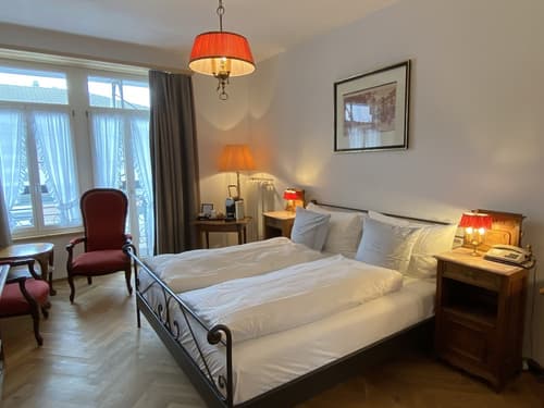 Carlton-Europe Vintage Adults Hotel