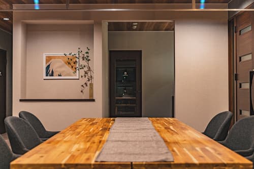 Haostay Kawaguchiko Art Museum., Lobby sitting area