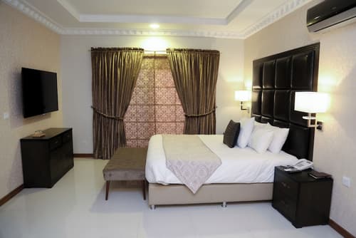 Grace Guest House, Room