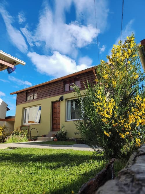 Hosteria Aonikenk, Front of property