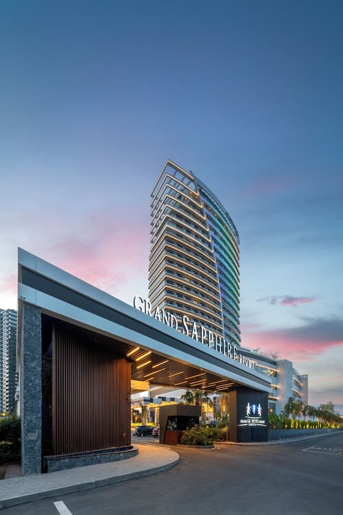 Grand Sapphire Resort & Casino, 