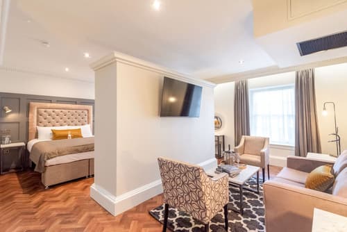 King Street Aparthotel, Room