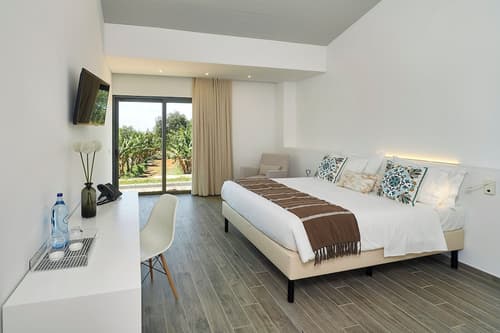 Mercedes Country House, Room