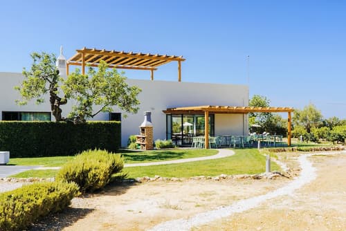 Mercedes Country House, Restaurant