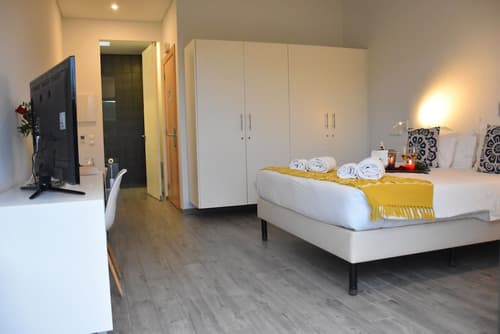 Mercedes Country House